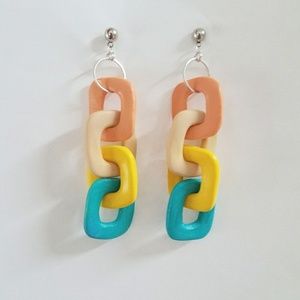 The whole closet for $20.